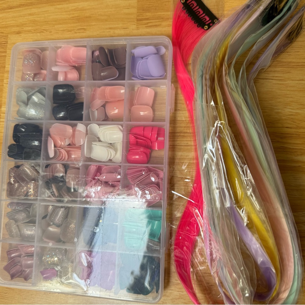 Colorful Nail Tips and Hair Extensions Set